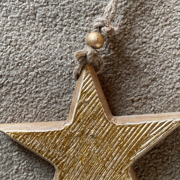 Gold Wooden Star with Jute Hanger - Picture 2 of 3